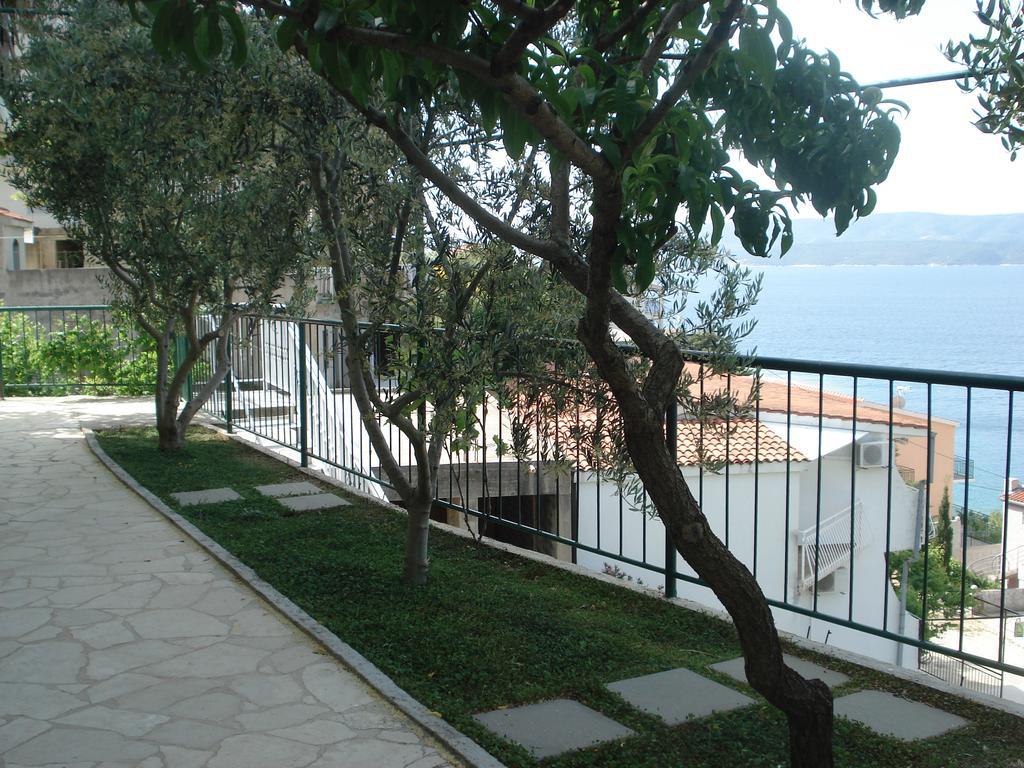 Apartments Smiljana Omis Exterior photo