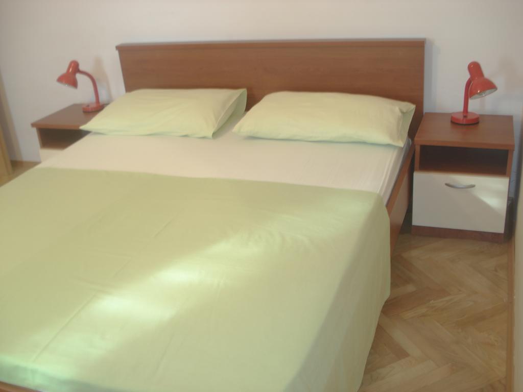 Apartments Smiljana Omis Exterior photo